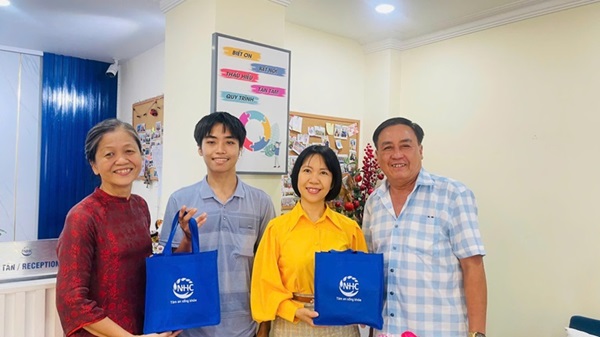 vượt qua khủng hoảng khung-hoang-hien-sinh-6
