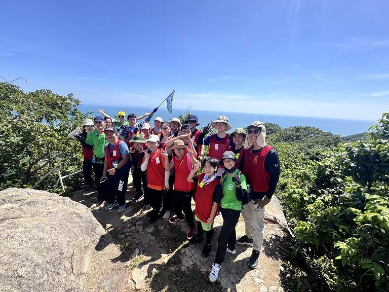 trekking tại núi Minh Đạm năm 2024